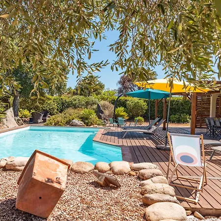 Calyaunati Di San Ciprianu 빌라 *