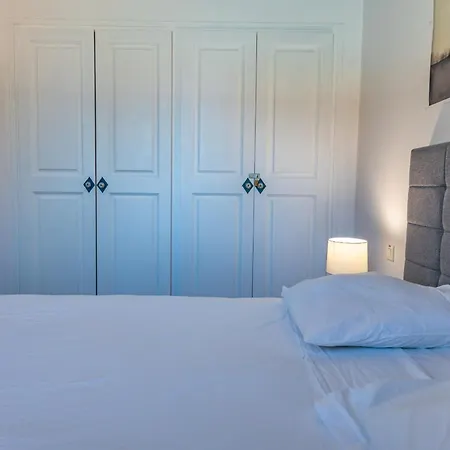 Calyaunati Di San Ciprianu 빌라 *